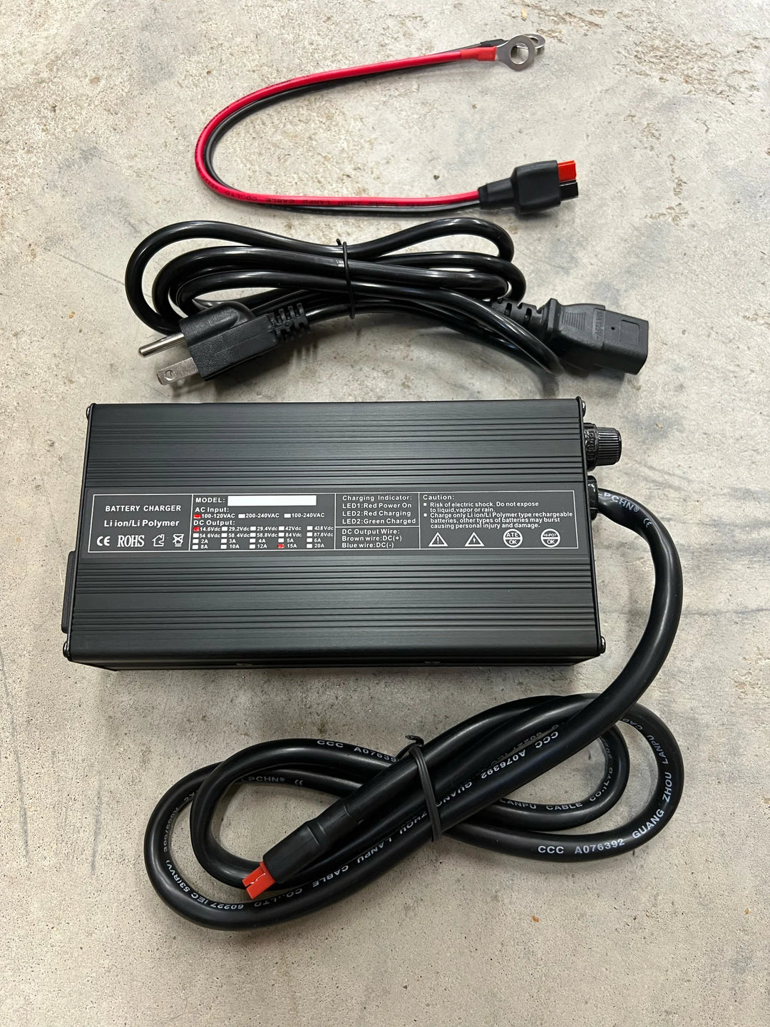 Mad Scientist 12v 15a Lithium Charger