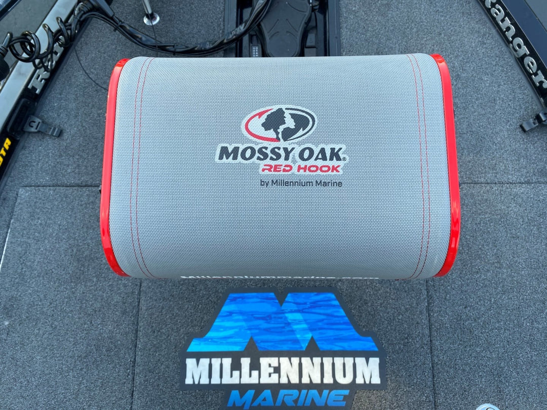 MILLENNIUM MARINE B-301 Mossy Oak Red Hook Palma Horse