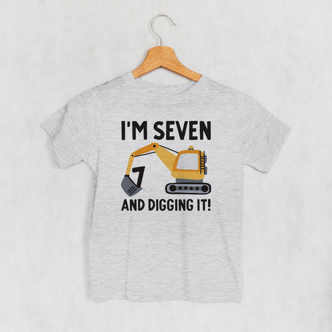 I'm 7 And Digging It (Kids)