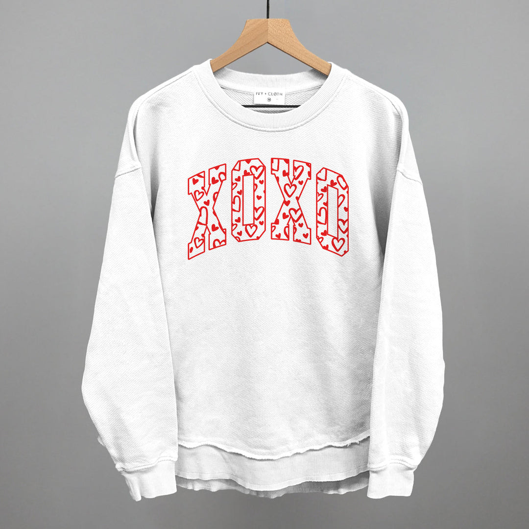 XOXO Arch + Hearts